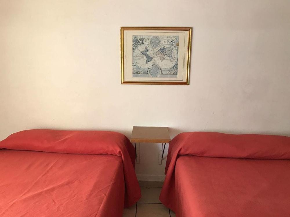 Oyo Hotel Brazil,Guadalajara,Estadio Jalisco Екстер'єр фото