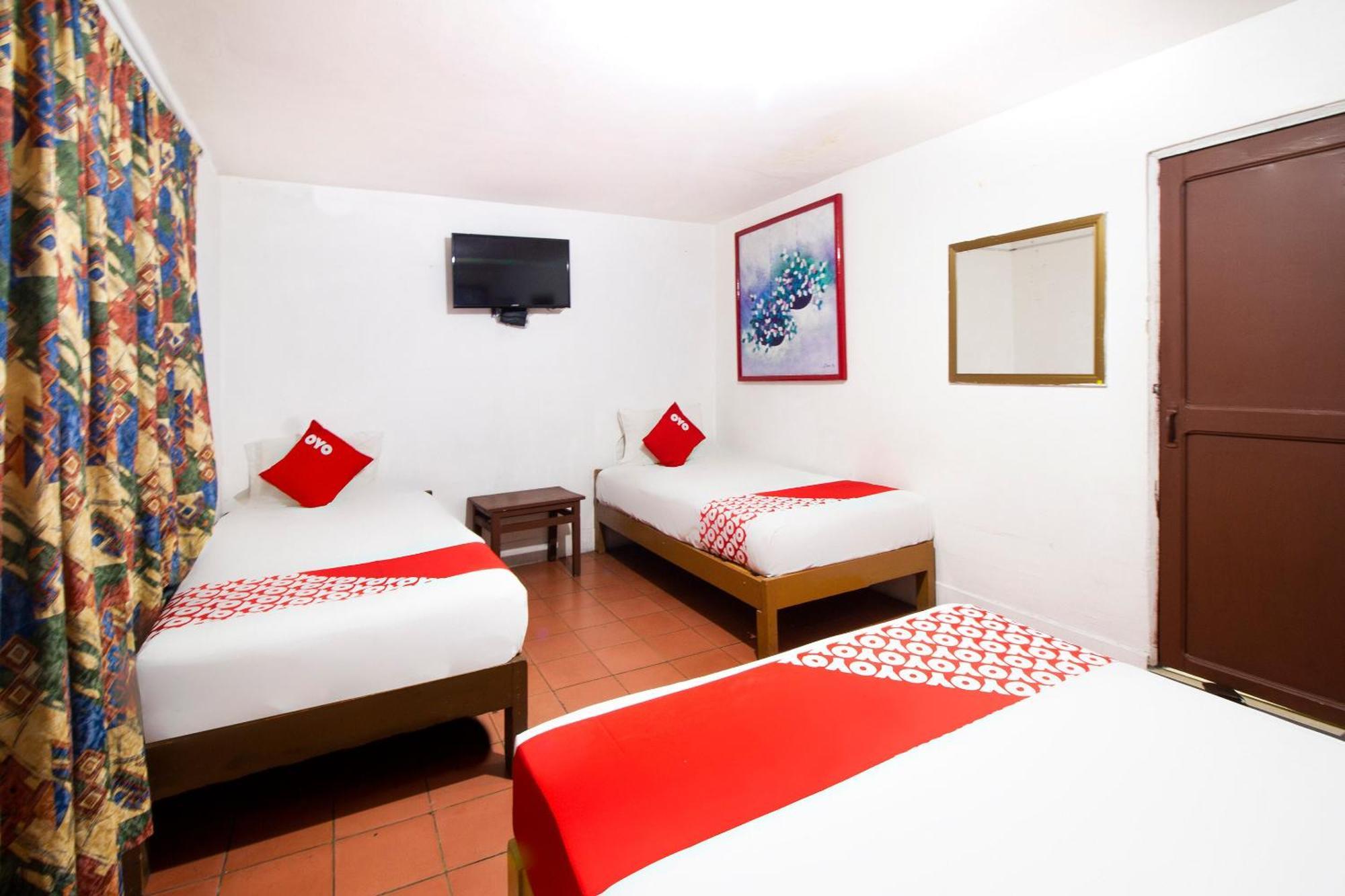 Oyo Hotel Brazil,Guadalajara,Estadio Jalisco Екстер'єр фото