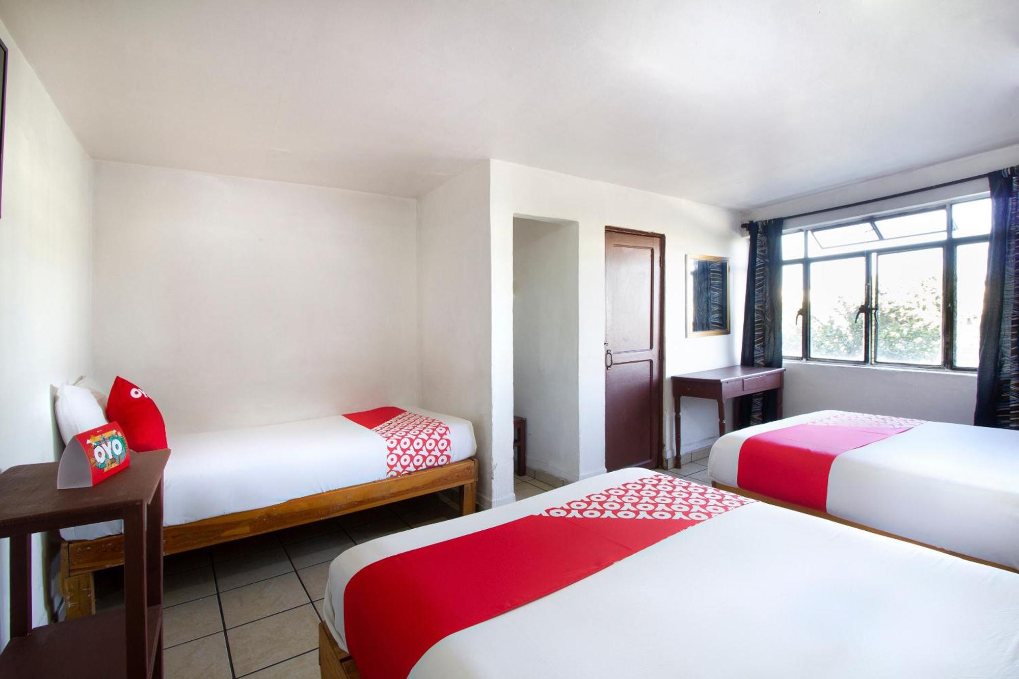Oyo Hotel Brazil,Guadalajara,Estadio Jalisco Екстер'єр фото