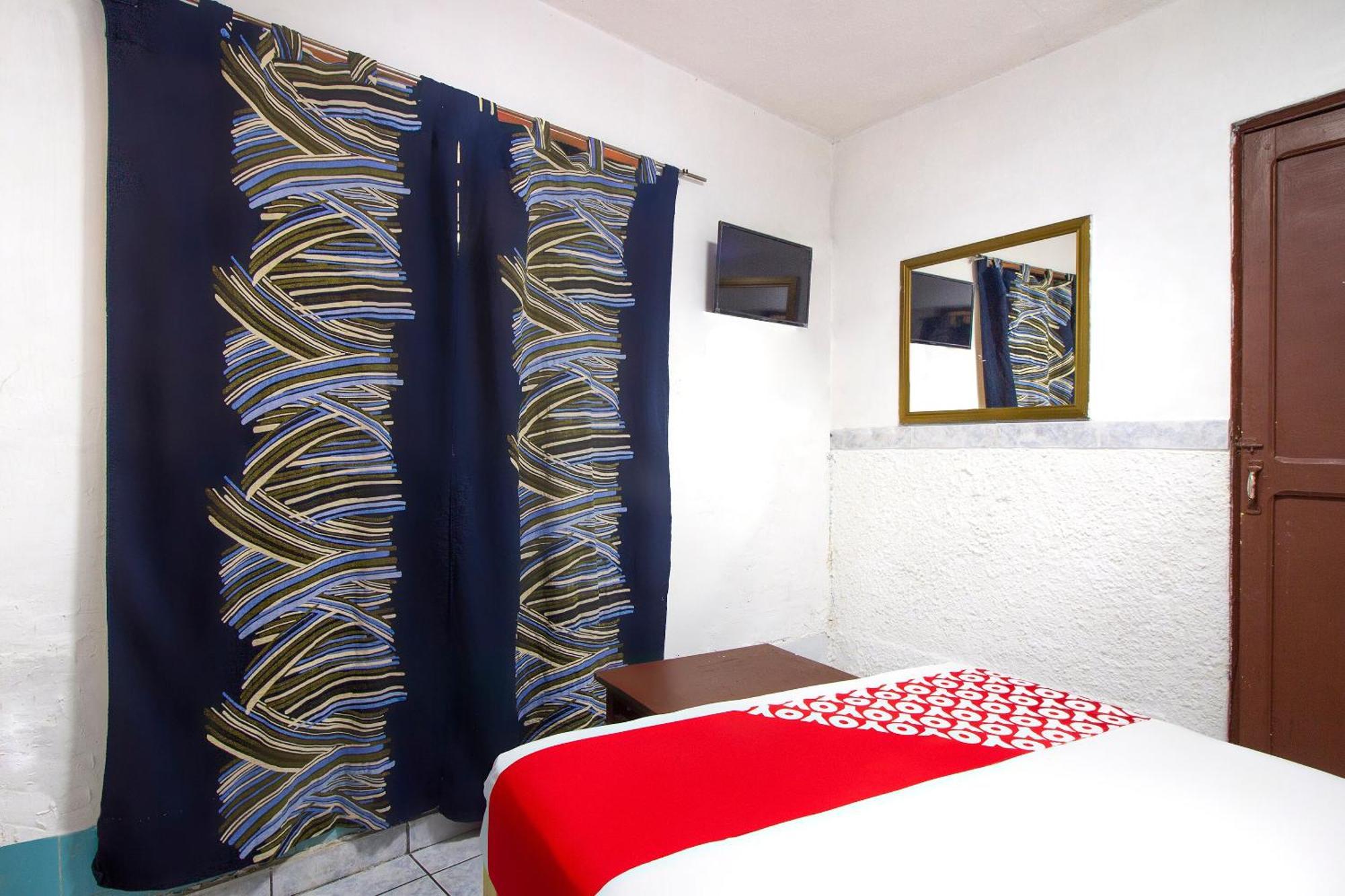 Oyo Hotel Brazil,Guadalajara,Estadio Jalisco Екстер'єр фото
