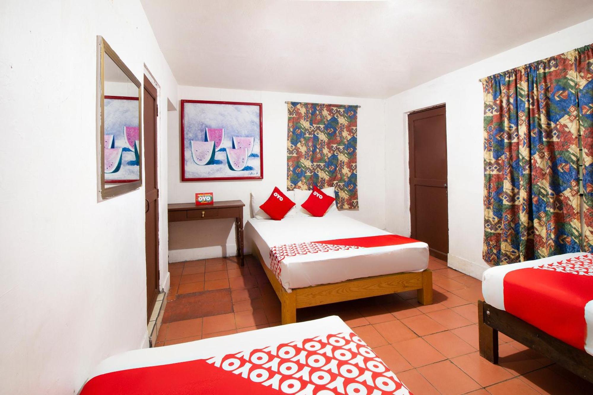 Oyo Hotel Brazil,Guadalajara,Estadio Jalisco Екстер'єр фото