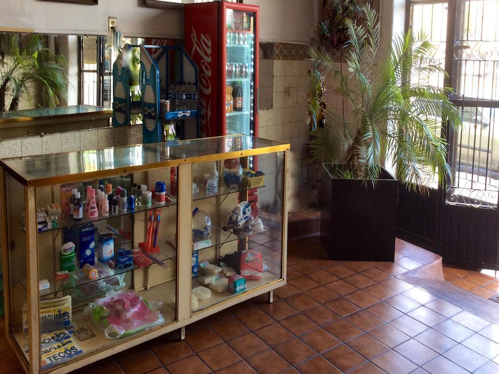 Oyo Hotel Brazil,Guadalajara,Estadio Jalisco Екстер'єр фото