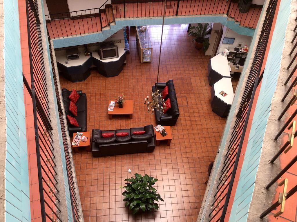Oyo Hotel Brazil,Guadalajara,Estadio Jalisco Екстер'єр фото